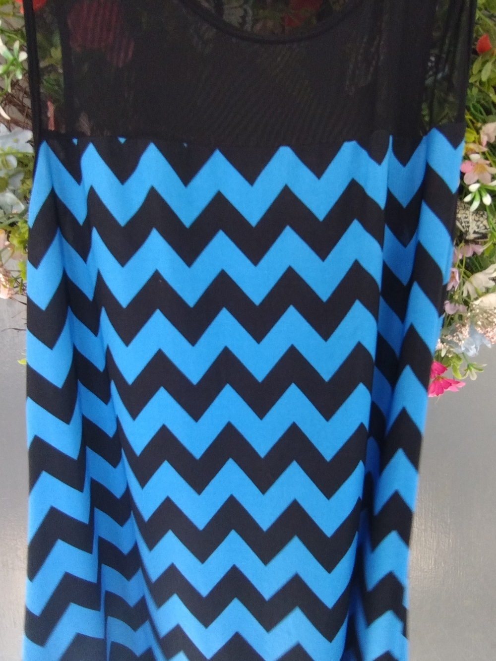 Black & Bright Blue Chevron Top